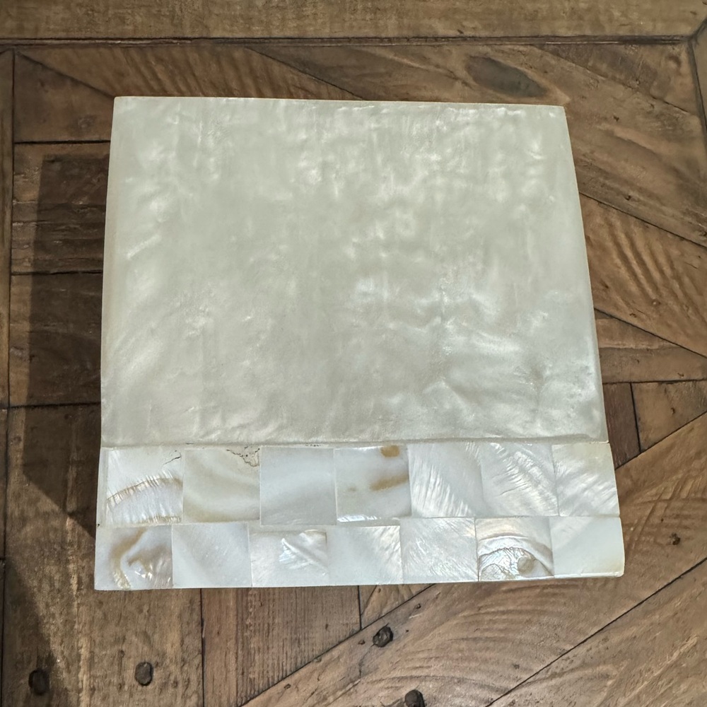 Capiz Mother Of Pearl Tissue Box Cover - Picture 6 of 7